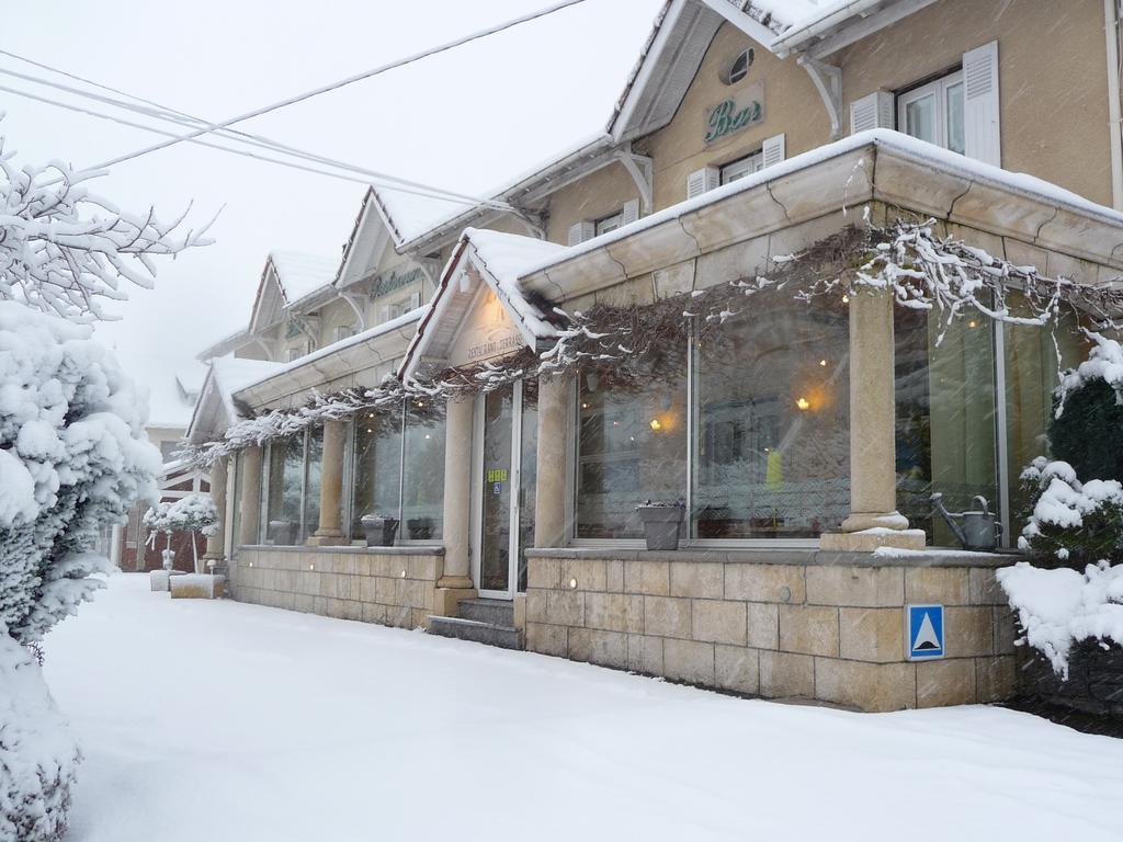 Logis Hotel L'Ayguelade Bielle Kültér fotó